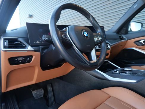 Used 2023 BMW 330i xDrive Sedan image 4