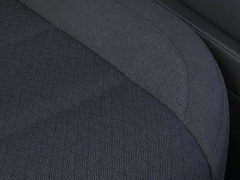 New 2026 GMC Sierra 2500 SLE image 21