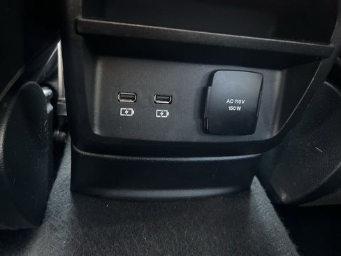 Used 2020 Ford Ranger Lariat w/ Technology Package image 12