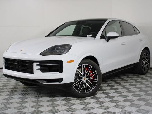 New 2026 Porsche Cayenne S image 1