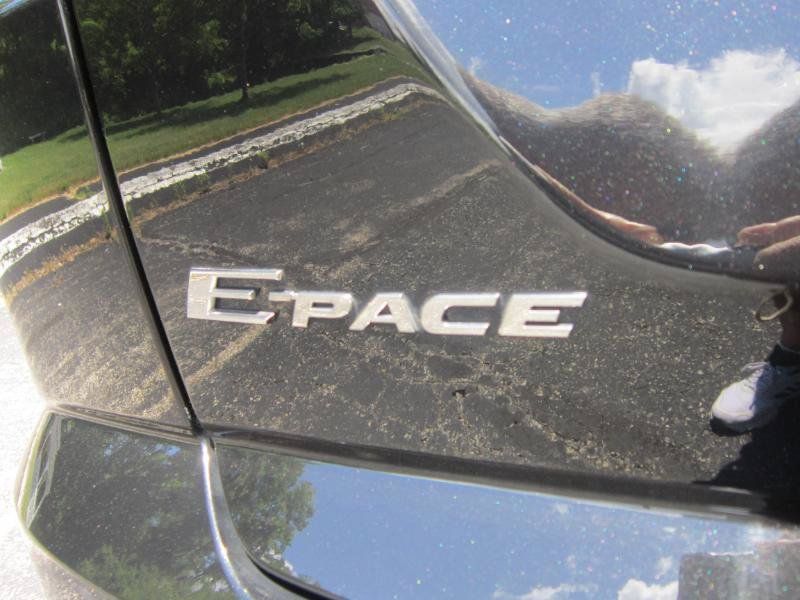 Used 2020 Jaguar E-PACE AWD/4WD image 30