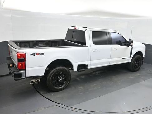 Used 2024 Ford F250 Lariat AWD/4WD image 27