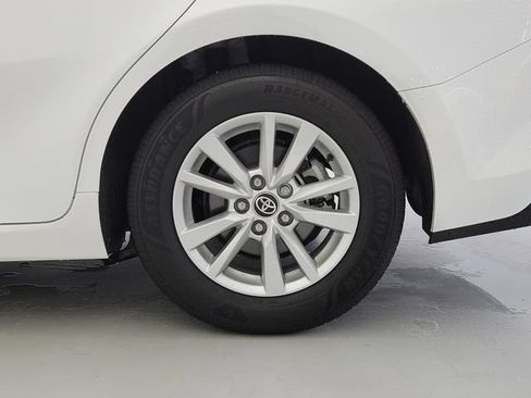 Used 2025 Toyota Camry LE w/ Convenience Package FWD image 13