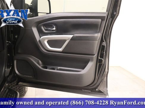 Used 2018 Nissan Titan PRO-4X w/ Pro-4x Utility Package image 13