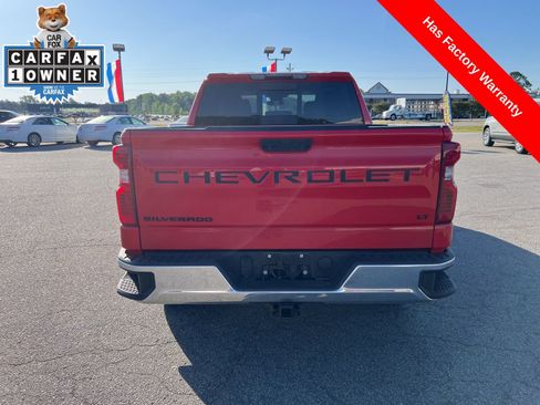Used 2022 Chevrolet Silverado 1500 LT w/ Convenience Package II image 4