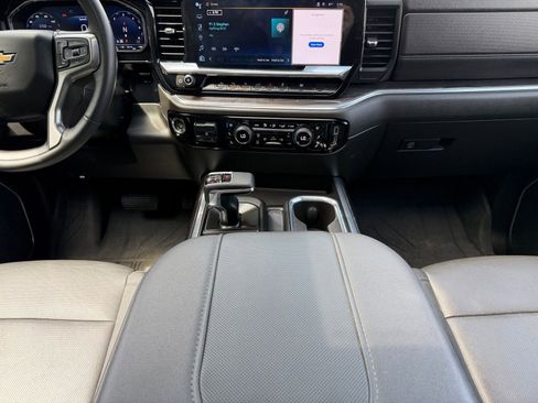 Used 2023 Chevrolet Silverado 1500 LTZ w/ LTZ Premium Package AWD/4WD image 18