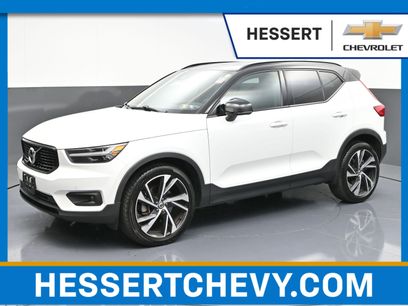 Used 2022 Volvo XC40 T5 R-Design