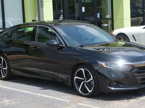 Used 2022 Honda Accord Sport image 5