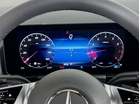 New 2026 Mercedes-Benz GLA 250 image 18