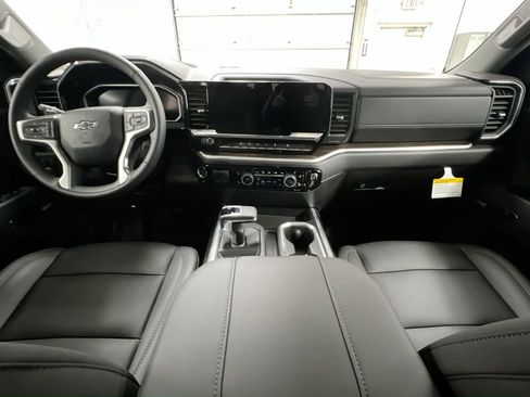 New 2026 Chevrolet Silverado 1500 RST w/ Convenience Package II AWD/4WD image 10