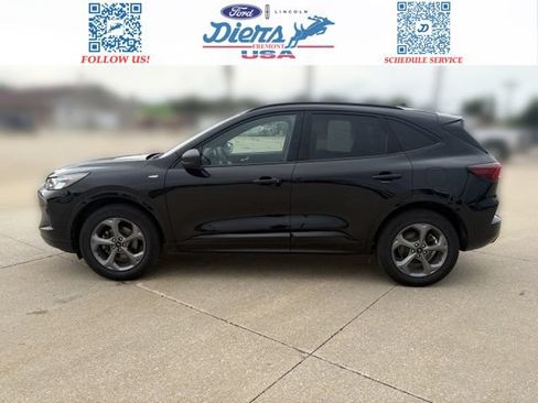Certified 2024 Ford Escape ST-Line w/ Tech Pack #1 AWD/4WD image 2