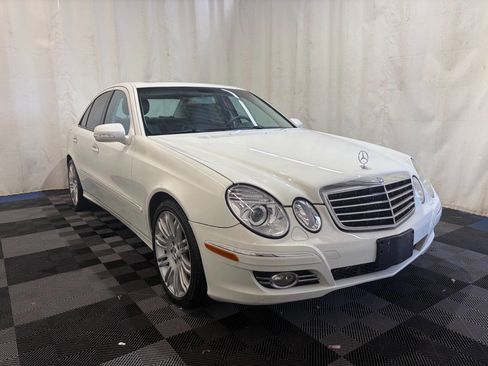 Used 2007 Mercedes-Benz E 350 Sedan image 2