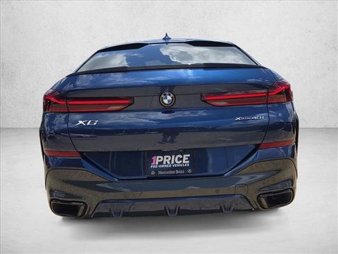 Used 2022 BMW X6 xDrive40i w/ M Sport Package AWD/4WD image 6