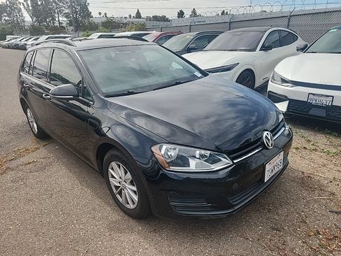 Used 2015 Volkswagen Golf S FWD image 1