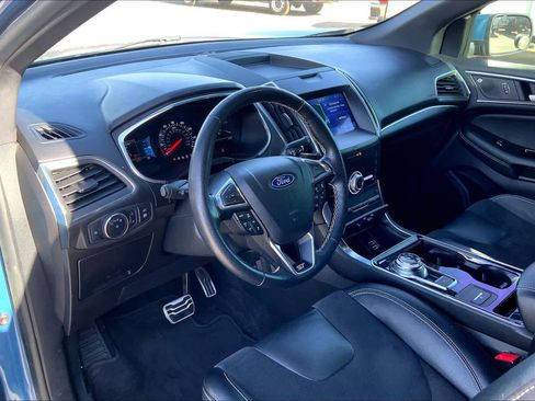 Certified 2020 Ford Edge ST image 17