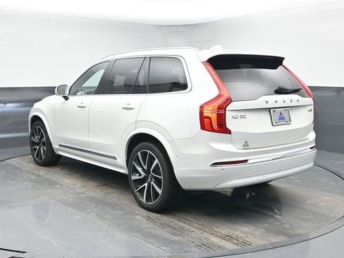 Used 2023 Volvo XC90 B5 Plus w/ Protection Package Premier image 6