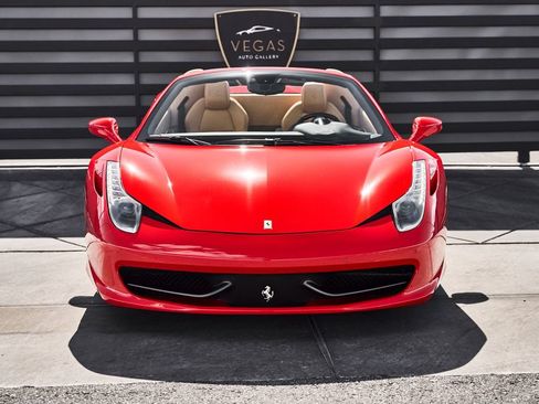 Used 2012 Ferrari 458 Spider RWD image 16