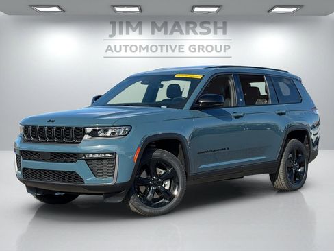 New 2026 Jeep Grand Cherokee L Limited w/ Limited Altitude Package AWD/4WD image 2