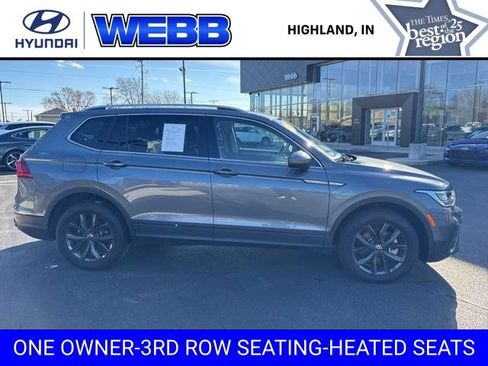 Used 2024 Volkswagen Tiguan SE FWD image 3
