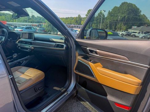 Used 2021 Kia Telluride SX w/ Towing Package FWD image 21