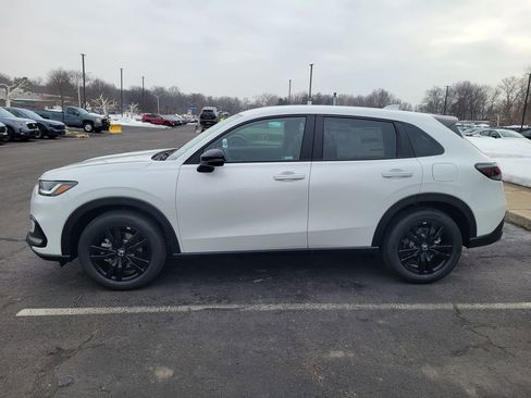 New 2026 Honda HR-V Sport image 8