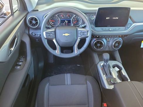 New 2026 Chevrolet Blazer LT w/ Midnight/Sport Edition FWD image 7
