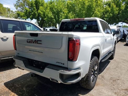 New 2026 GMC Sierra 1500 AT4 w/ AT4 Premium Package AWD/4WD image 5