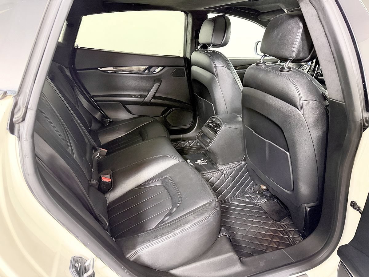 Used 2014 Maserati Quattroporte S Q4 AWD/4WD image 48
