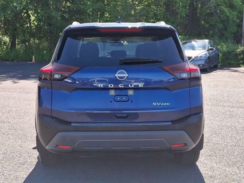 Certified 2023 Nissan Rogue SV w/ SV Premium B Package AWD/4WD image 5
