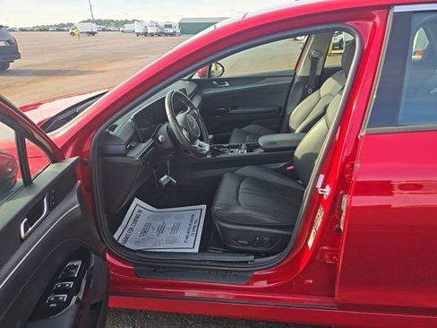 Used 2025 Kia K5 EX FWD image 18