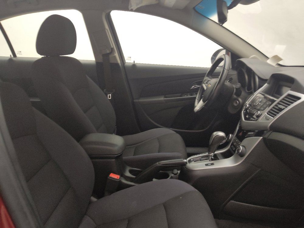 Used 2014 Chevrolet Cruze LT FWD image 21