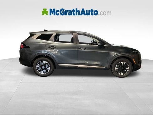 New 2026 Kia Sportage LX image 2