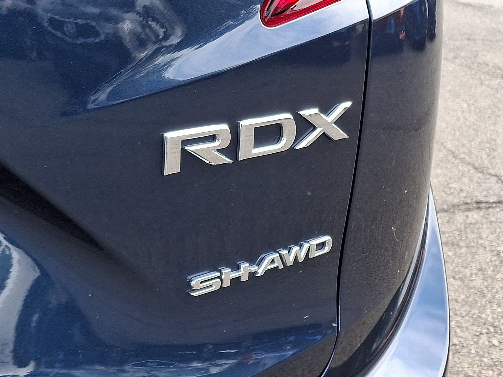 Certified 2025 Acura RDX SH-AWD image 32