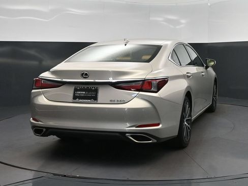 Certified 2025 Lexus ES 350 w/ Premium Package FWD image 7