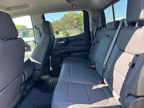 Used 2021 Chevrolet Silverado 1500 LT w/ Texas Edition Plus image 11