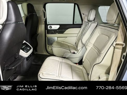 Used 2019 Lincoln Navigator L Black Label image 17