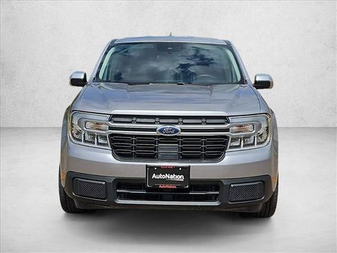 Used 2023 Ford Maverick Lariat w/ Lariat Luxury Package FWD image 2