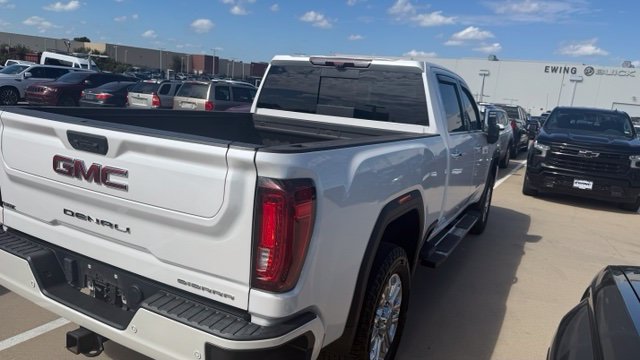 Used 2021 GMC Sierra 2500 Denali w/ Denali Ultimate Package AWD/4WD image 3