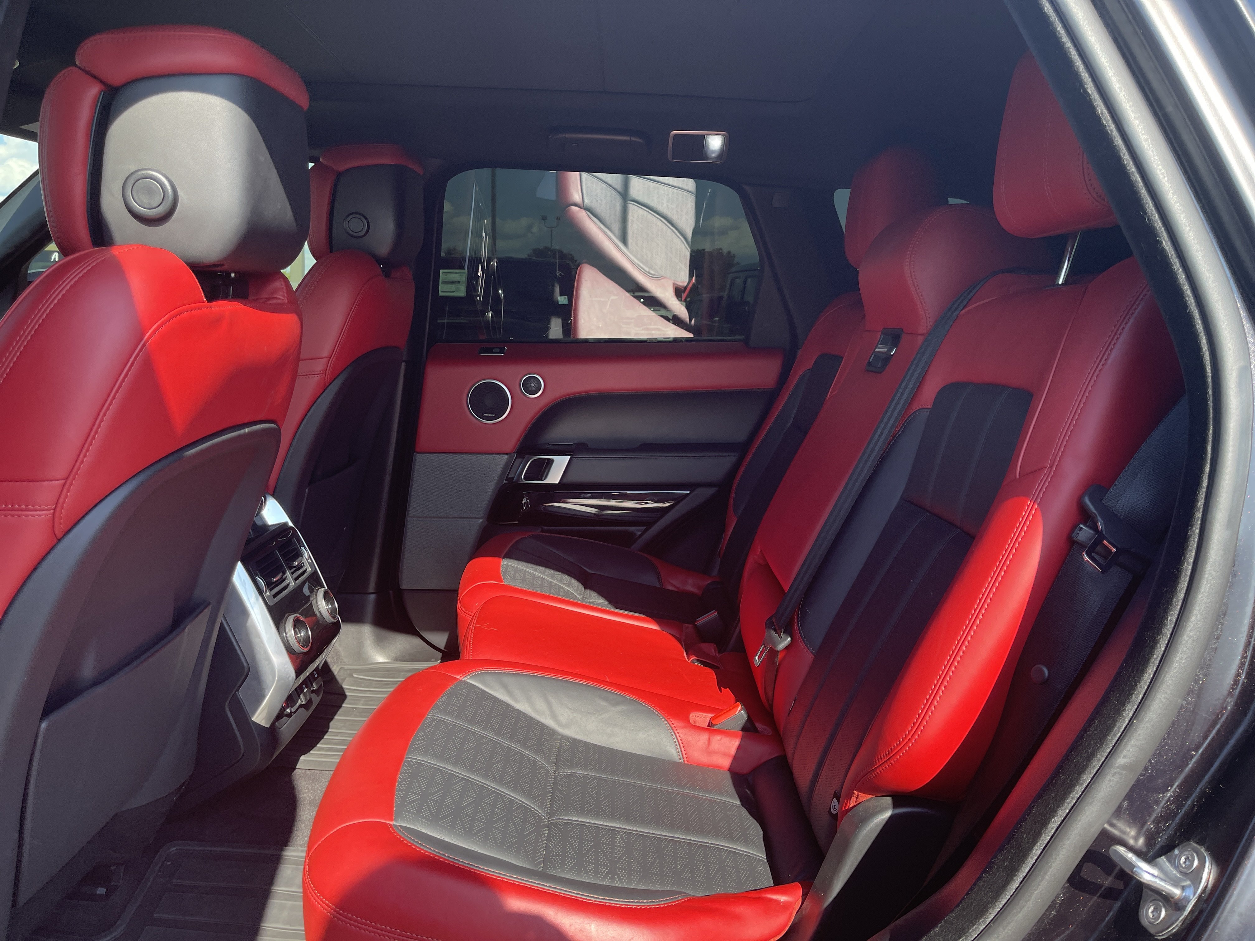Used 2019 Land Rover Range Rover Sport Autobiography AWD/4WD image 37