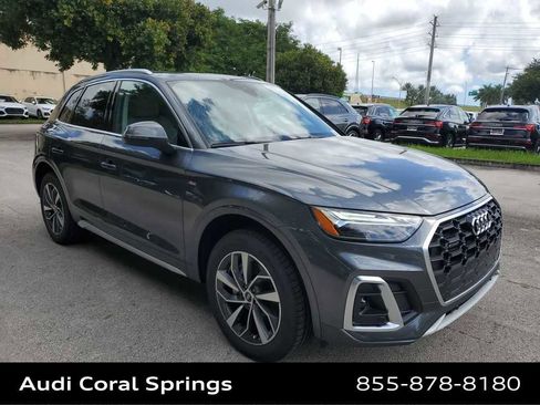 Certified 2024 Audi Q5 2.0T Premium w/ Convenience Package AWD/4WD image 2