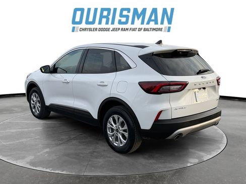 Used 2024 Ford Escape Active image 4