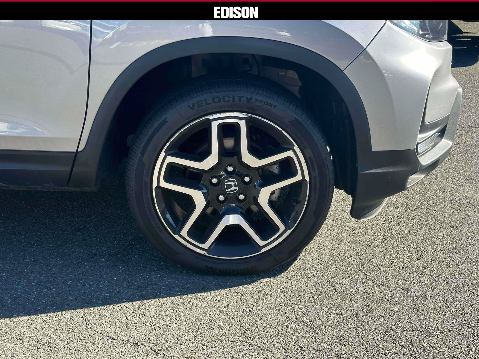 Used 2023 Honda Passport Elite image 6