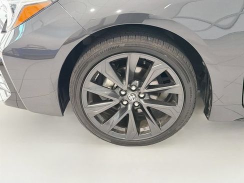 Used 2025 Toyota Corolla SE FWD image 24