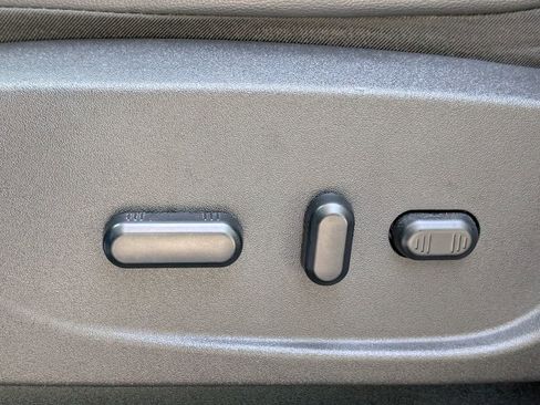 Used 2019 Ford Escape SEL FWD image 21