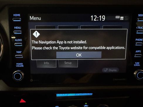 Used 2021 Toyota Tacoma TRD Sport w/ Technology Package image 25