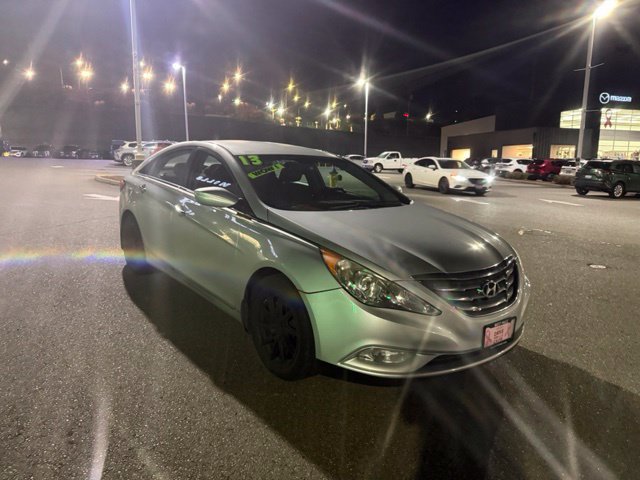 Used 2013 Hyundai Sonata SE FWD image 4