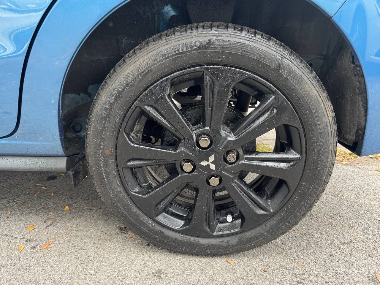 Used 2022 Mitsubishi Mirage Black Edition FWD image 2