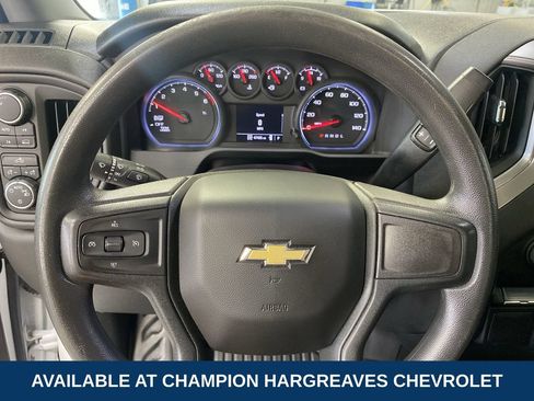 Used 2022 Chevrolet Silverado 1500 W/T w/ WT Value Package AWD/4WD image 15
