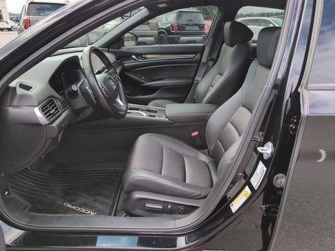 Used 2022 Honda Accord Sport image 16