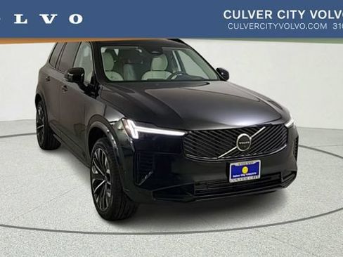 Used 2026 Volvo XC90 T8 Ultra w/ Protection Package AWD/4WD image 1